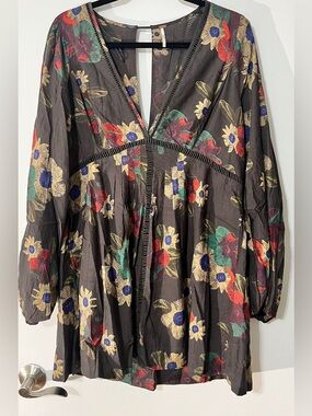 Free People Black Floral Top with Yellow and Blue Accents like new A0028